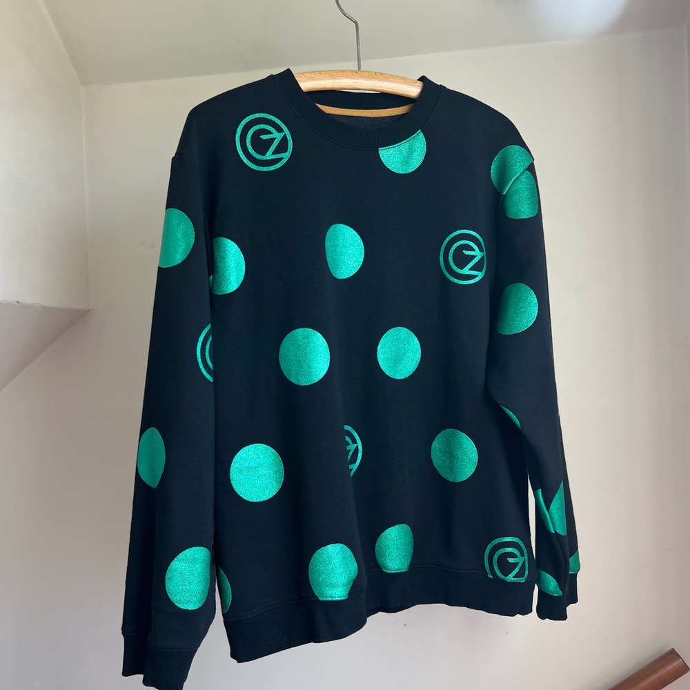 Universal Studios Wicked Sweatshirt M Black Green Polka Dot Oz Logo Broadway